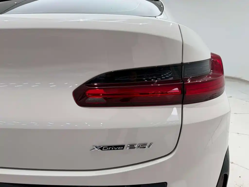 BMW X4 2023 2022 xDrive 25i M Sport Package