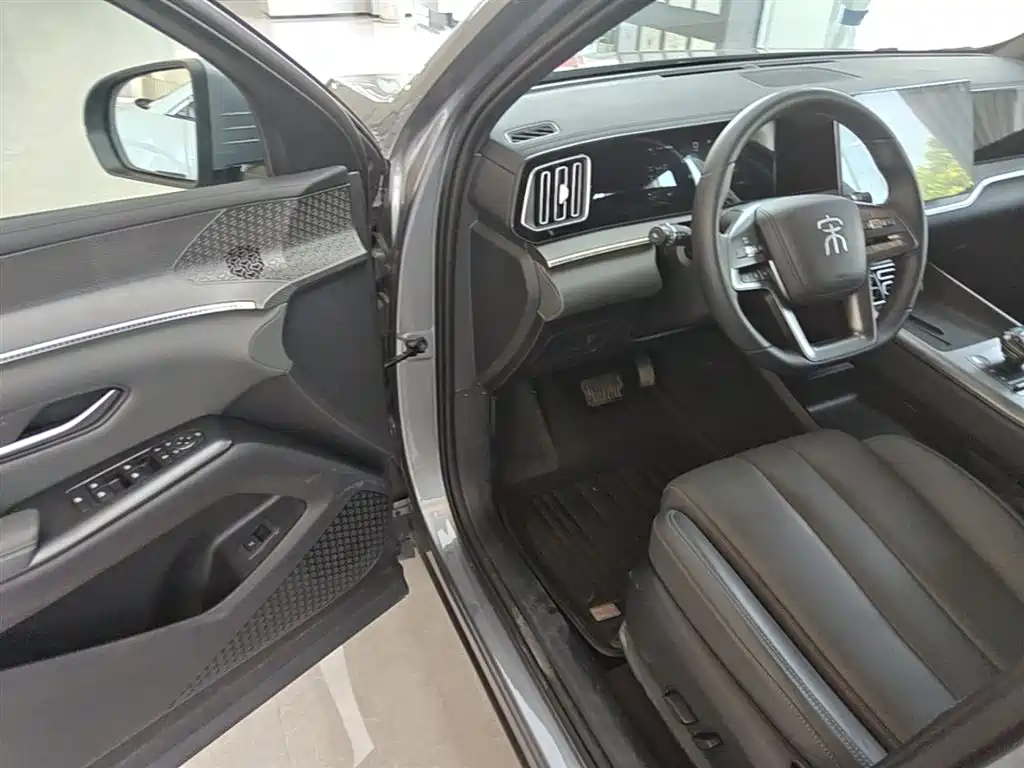 BYD Song Pro New Energy 2025 2nd Generation Smart Drive Edition DM-i 115KM Surpassing Type фото 16