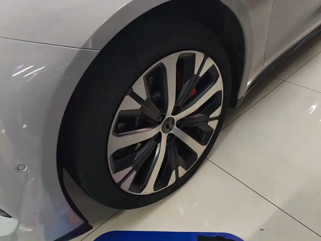 NIO ET7 2023 2022 100kWh Launch Edition