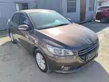 Photo 4 - Peugeot 301