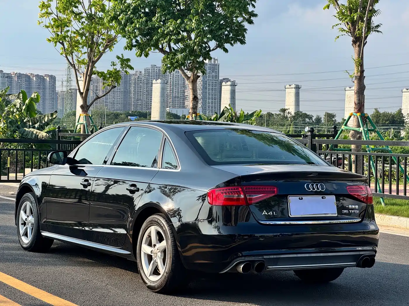 Audi A4L 2015 35 TFSI Auto Standard фото 10