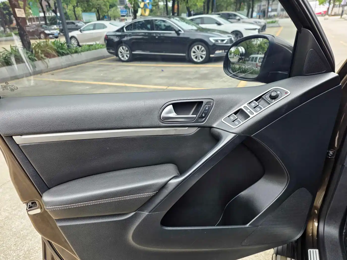 Volkswagen Tiguan 2016 280TSI Automatic 2WD Silk Road Comfort фото 4