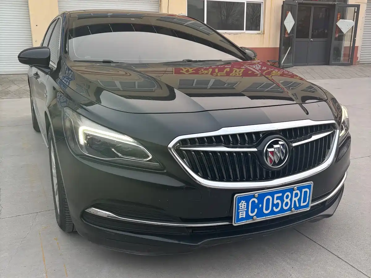Buick LaCrosse 2018 Model 20T Elite Edition фото 3