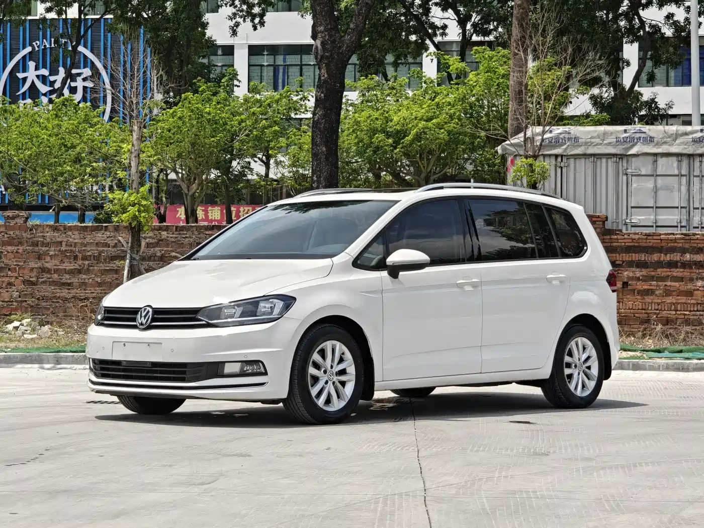Volkswagen Touran 2018 Touran L 280TSI DSG Comfort 7-seater China V