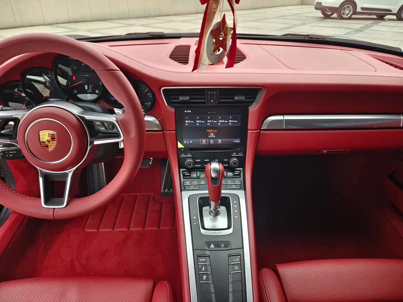 Porsche 911 2016 Carrera 3.0T фото 14