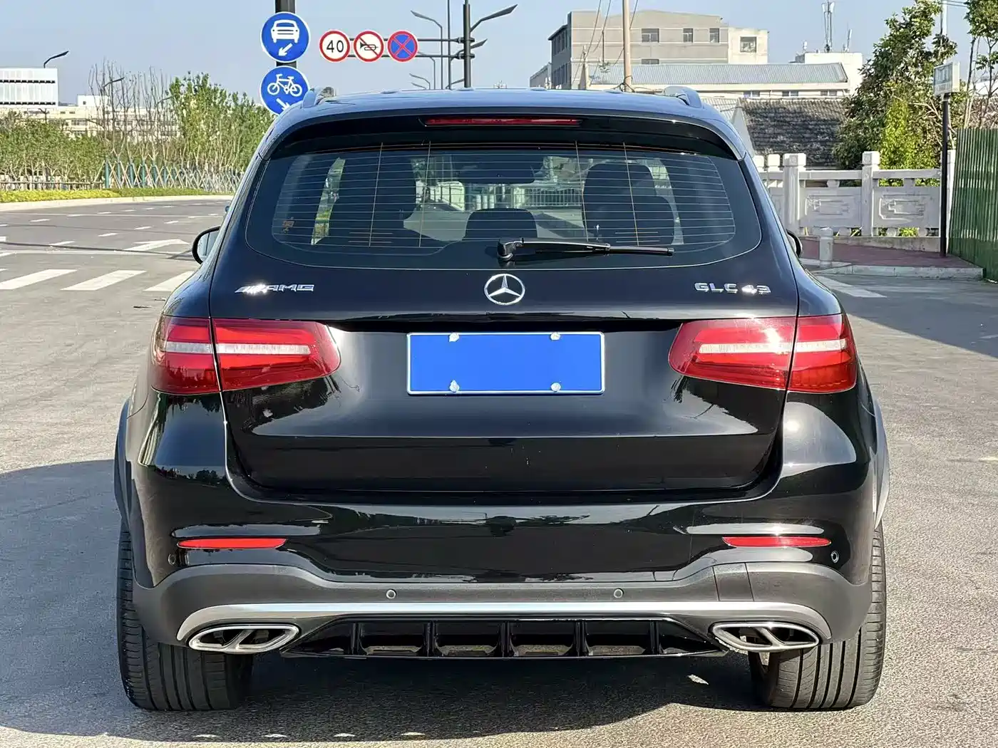 Mercedes-Benz GLC AMG 2017 AMG GLC 43 4MATIC Special Edition фото 5