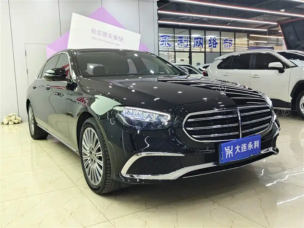  E CLASS