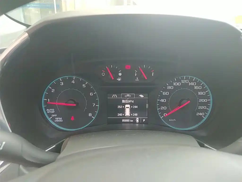Chevrolet Equinox 2019 535T Auto Frontier Edition (China VI) фото 12