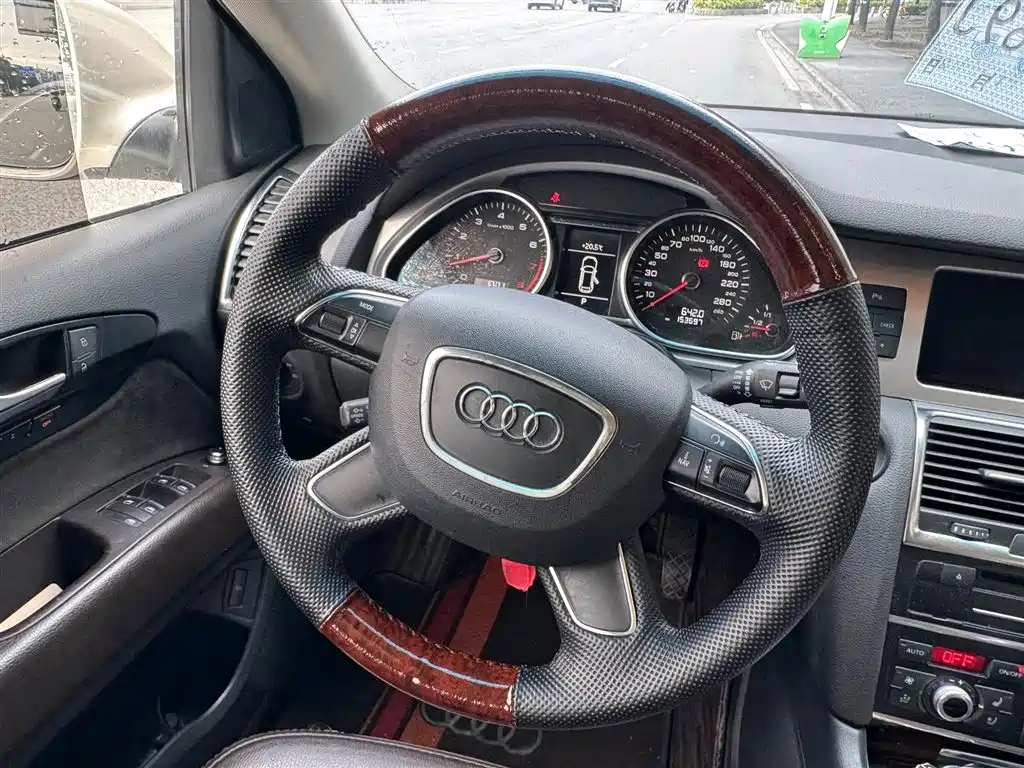 Audi Q7 2013 35 TFSI Progressive фото 6