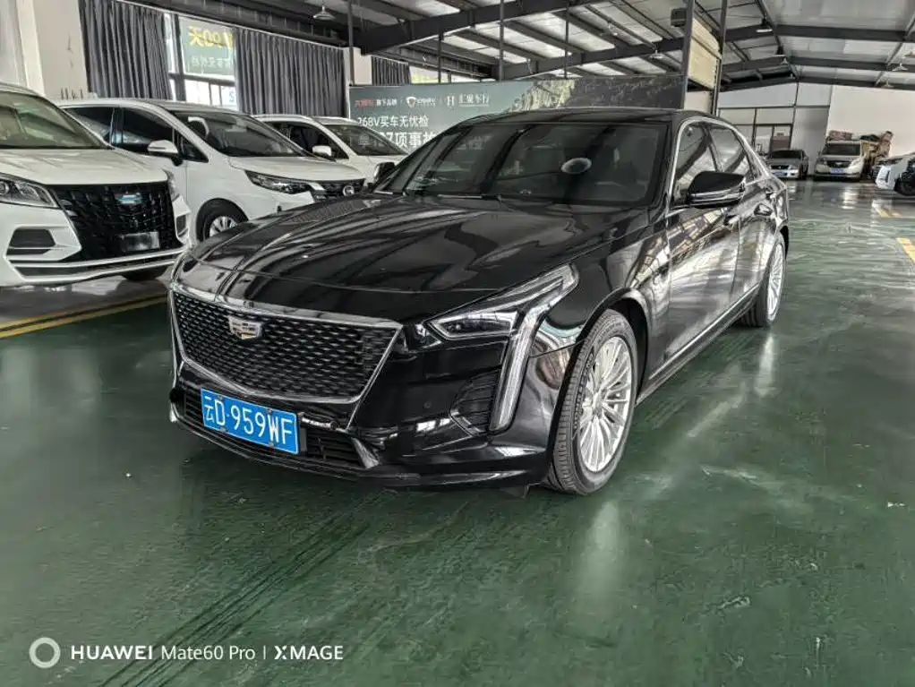 Фото 1 - Cadillac CT6