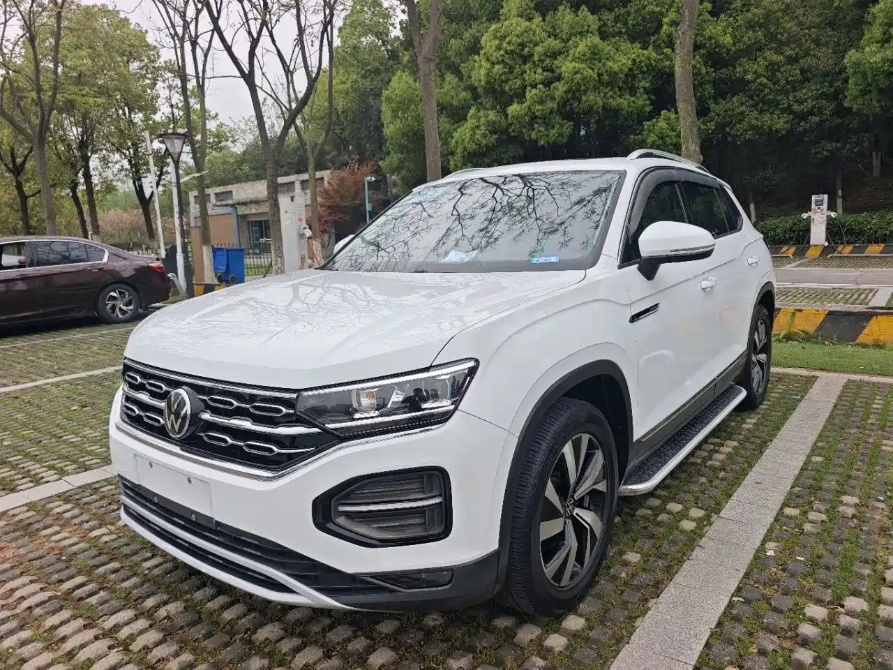 Volkswagen Tayron 2022 280TSI 2WD Luxury Smart Connect Edition