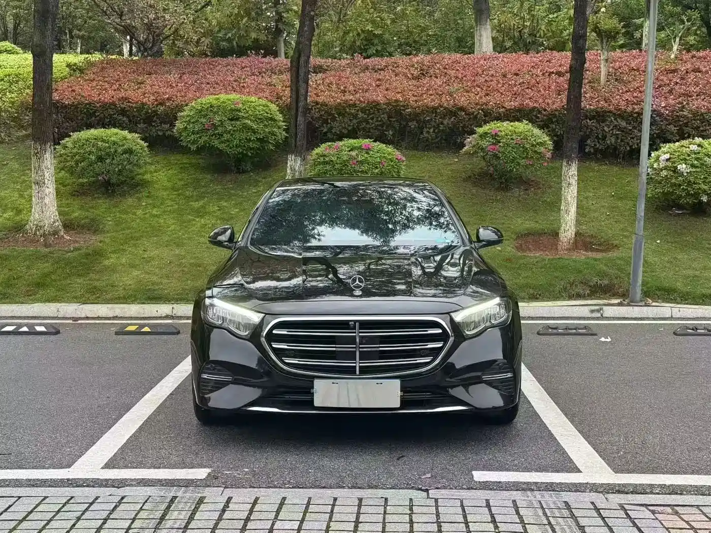Mercedes-Benz E-Class 2024 Facelift E 300 L Fashion фото 2