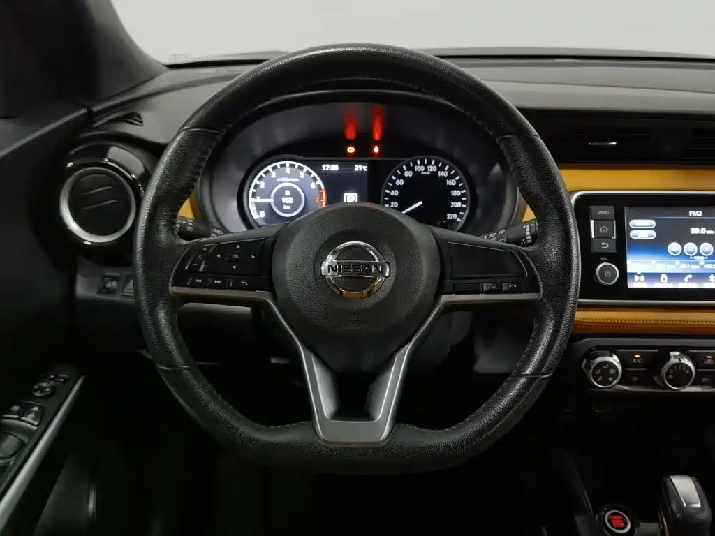 Photo 11 - Nissan Kicks