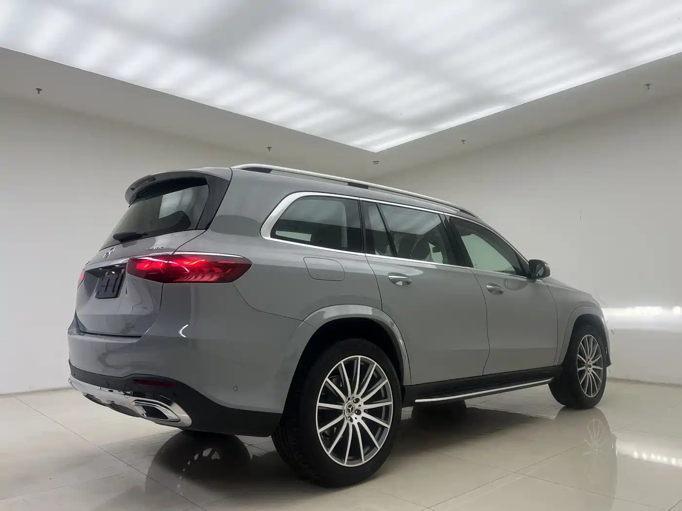 Mercedes-Benz GLS 2024 Model GLS 450 4MATIC Luxury фото 18