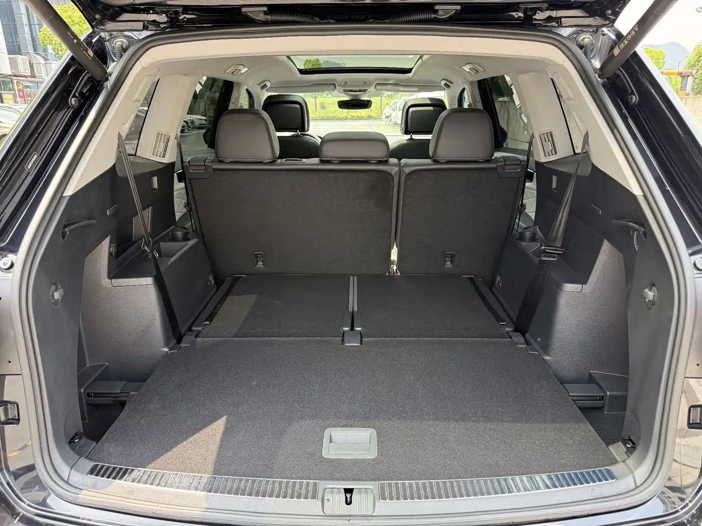 Volkswagen Teramont 2024 380TSI 4WD Prestige Flagship Edition фото 14