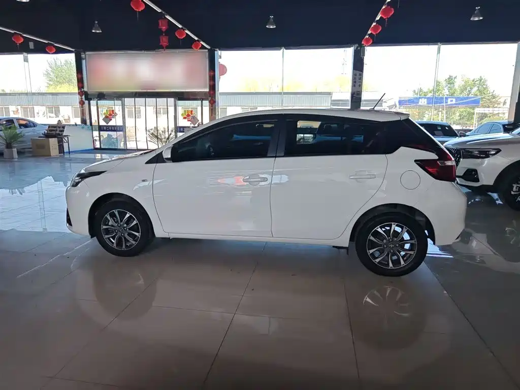 Toyota YARiS L Zhi Xuan 2021 1.5L CVT Leading Edition фото 7