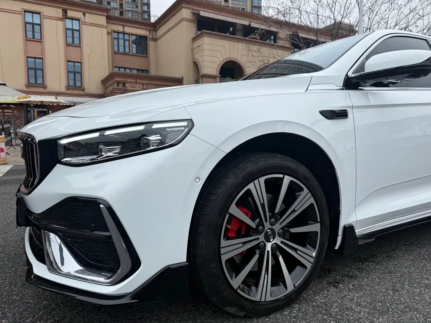 GEELY AUTOMOBILE XINGRUI