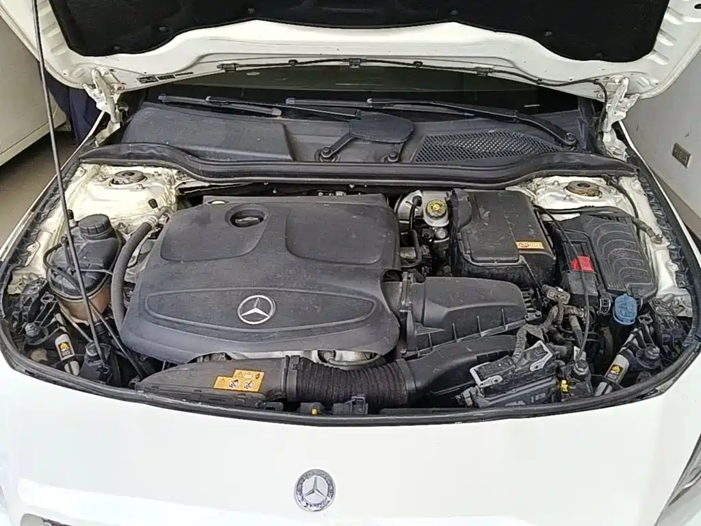 Mercedes-Benz CLA (Import) 2015 2015 CLA 200