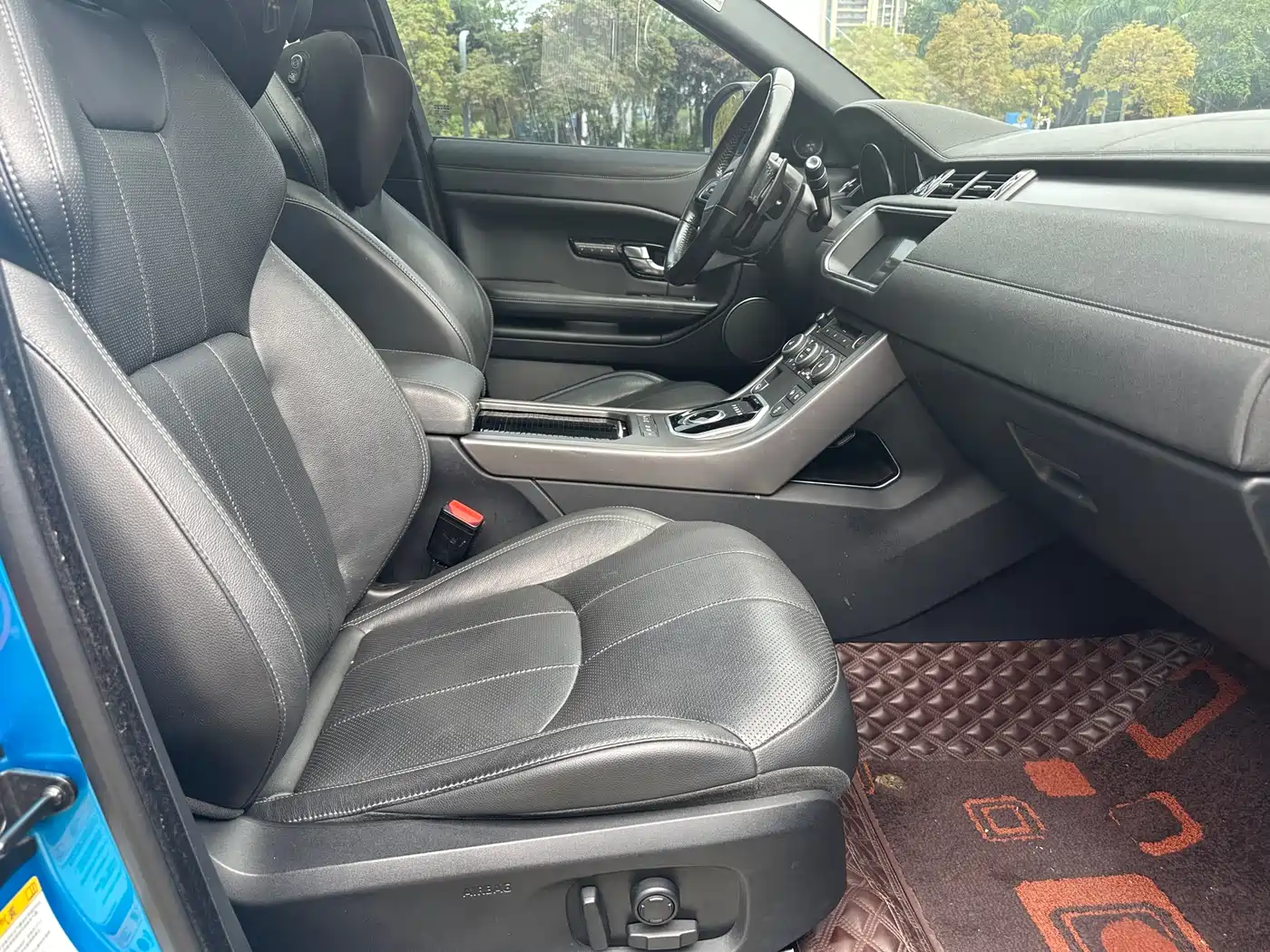 Land Rover Range Rover Evoque 2018 240PS Moraine Lake Blue Limited Edition фото 11