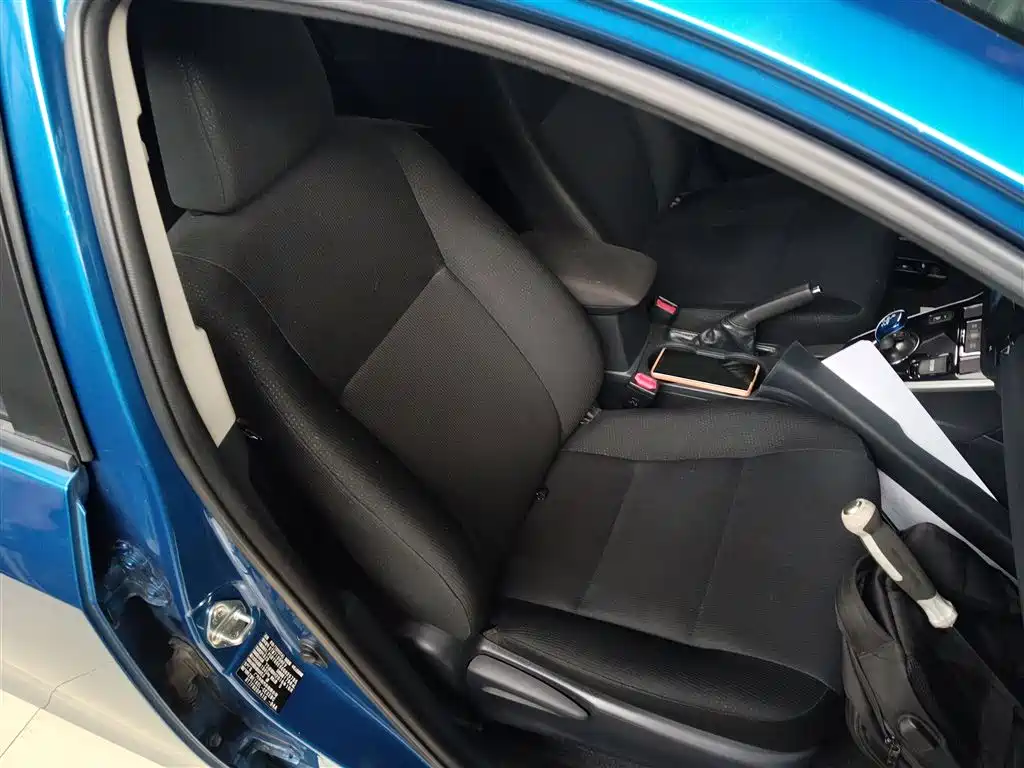 Toyota Levin 2016 Hybrid 1.8H GS E-CVT Elite Sunroof фото 25