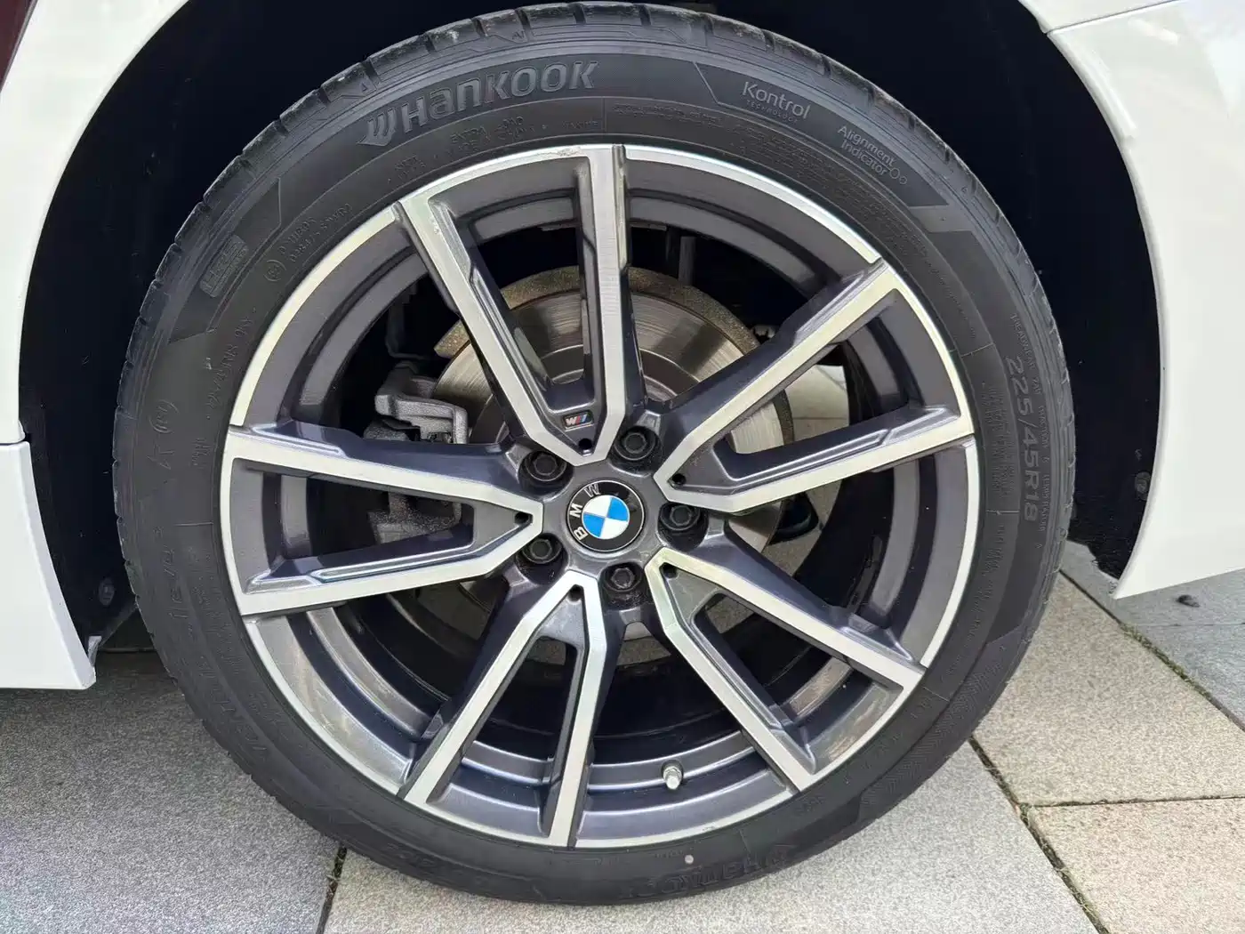 BMW 3 Series 2023 325Li M Sport Package фото 18