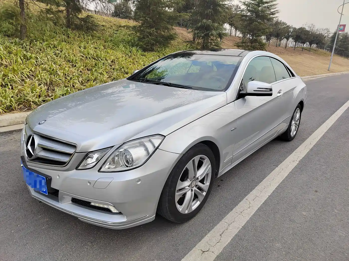 Mercedes-Benz E-Class (Import) 2011 E 260 CGI Coupe