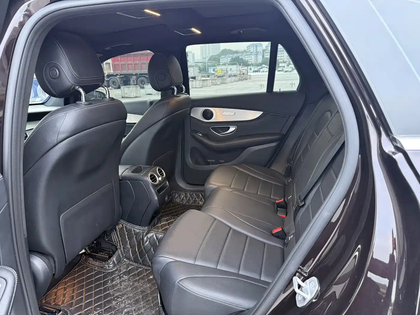 Mercedes-Benz GLC 2020 GLC 260 L 4MATIC Dynamic фото 6