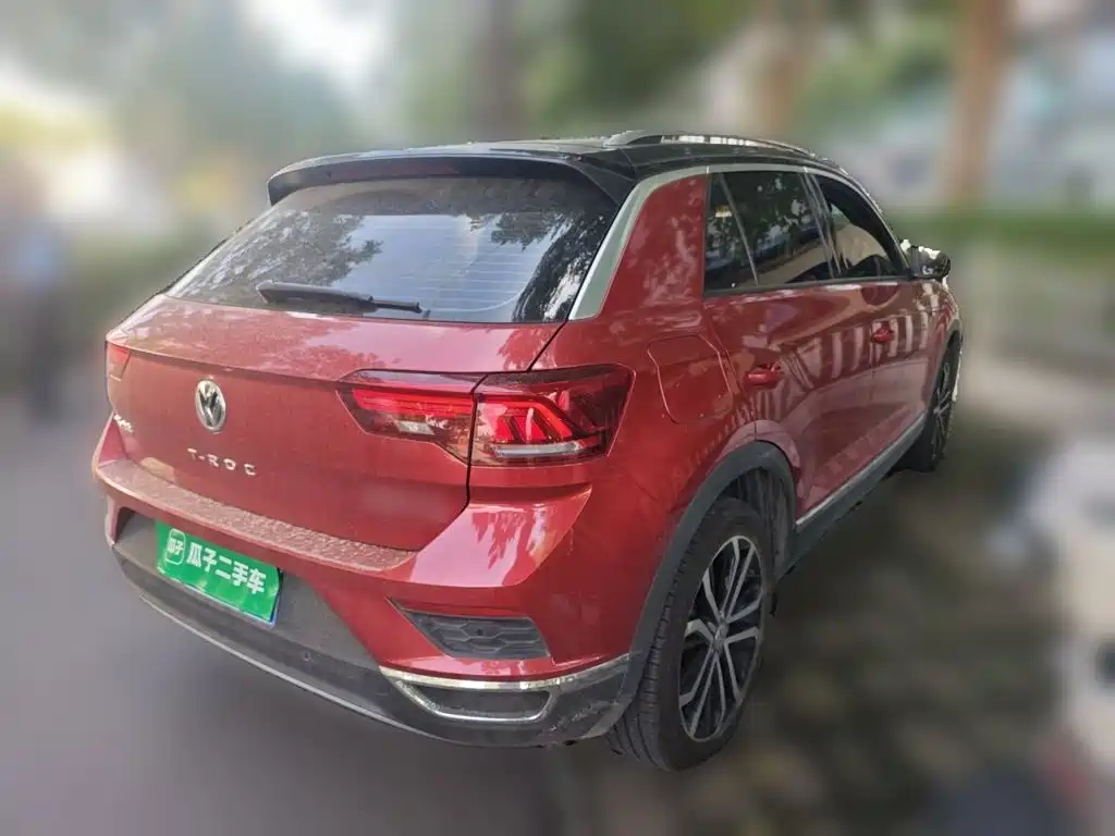 Фото 4 - Volkswagen T-ROC