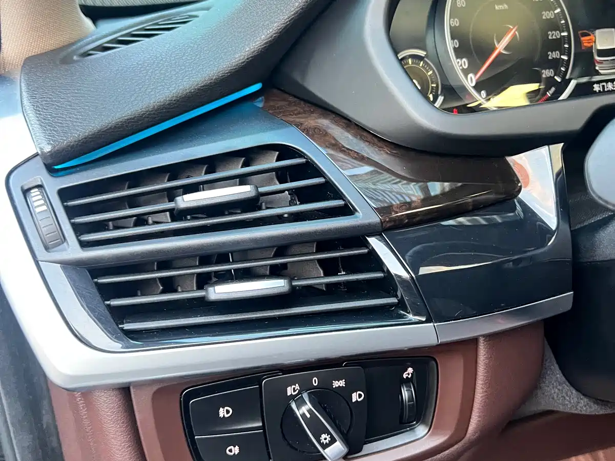 BMW X5 (Import) 2017 xDrive35i Luxury Edition фото 29