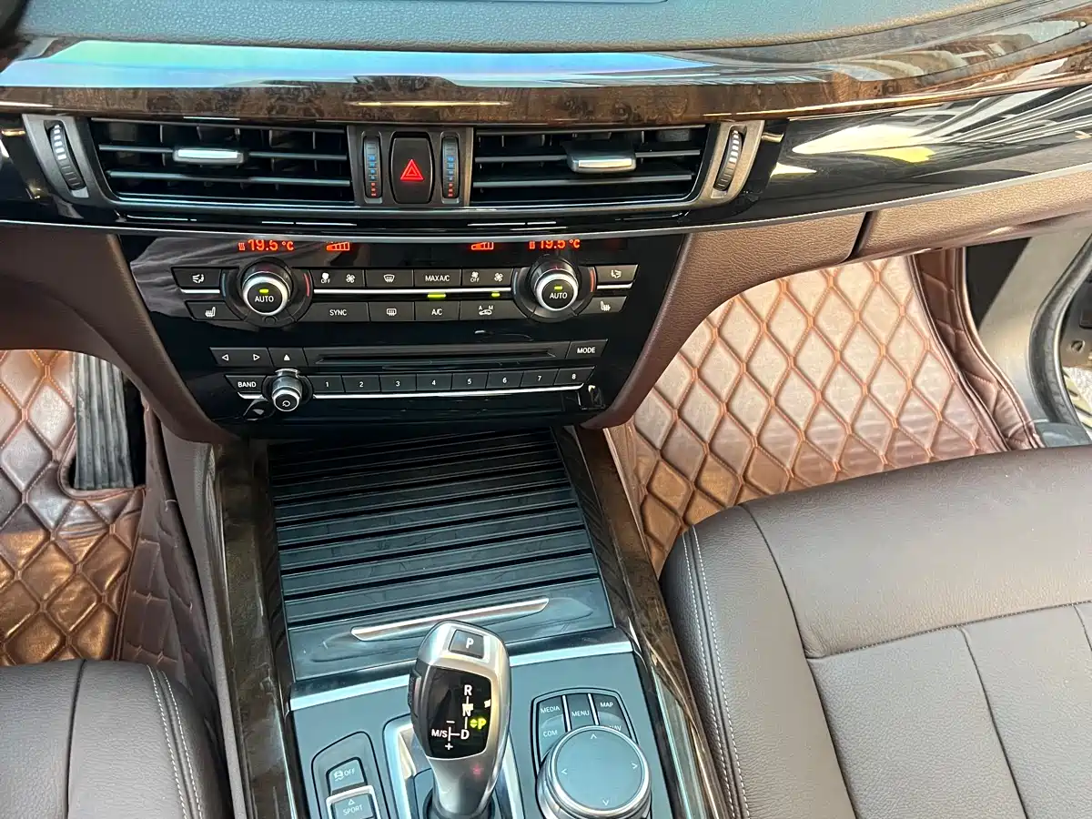 BMW X5 (Import) 2017 xDrive35i Luxury Edition фото 20
