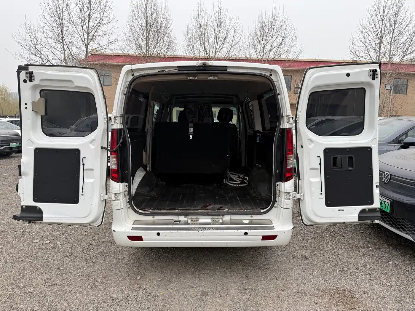 CHANGAN CHANGAN RUIXING EM80