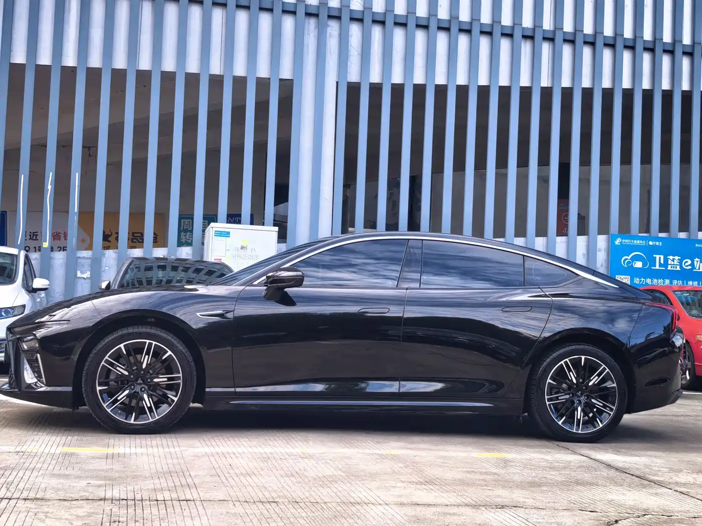 Nezha Auto Nezha S 2024 2024 Model Pure Electric 520km RWD Lite Edition