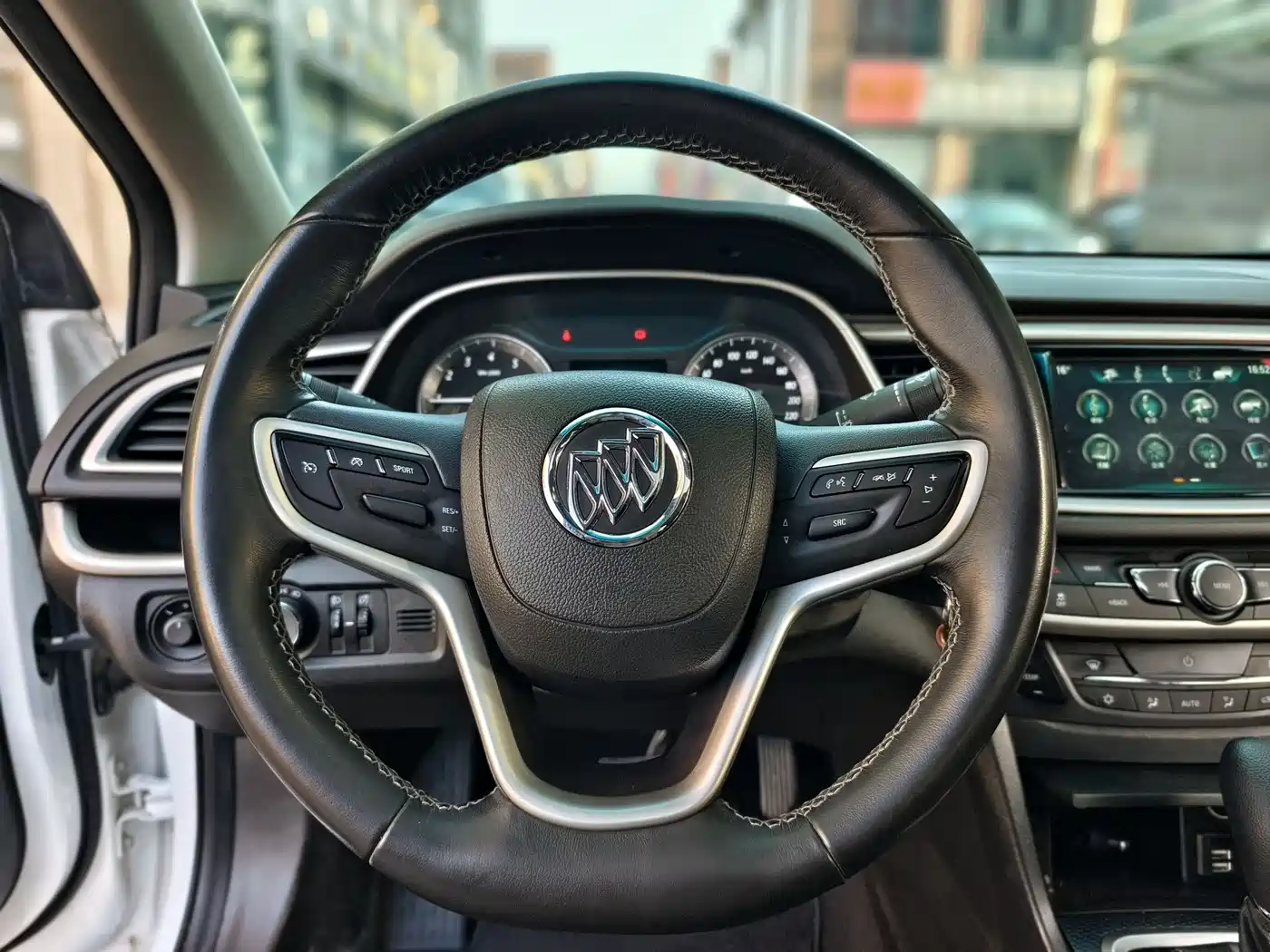 Buick Excelle 2019 18T Auto Connected Elite China VI фото 16