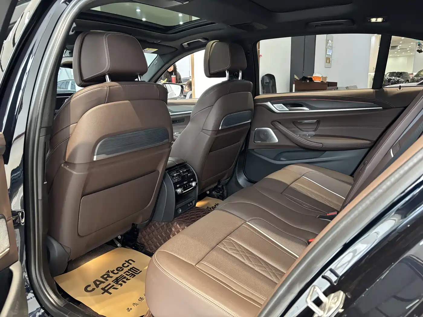 BMW 5 Series 2022 Model Third Facelift 530Li Premium M Sport Package фото 17