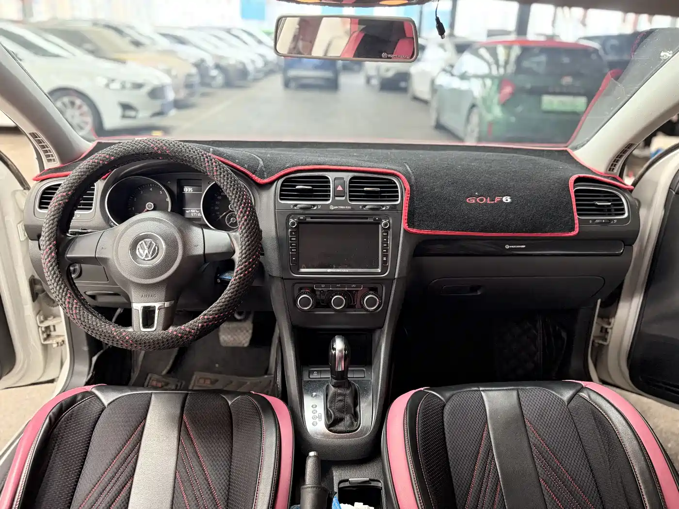 Volkswagen Golf 2012 1.6 Automatic Comfort Type фото 4