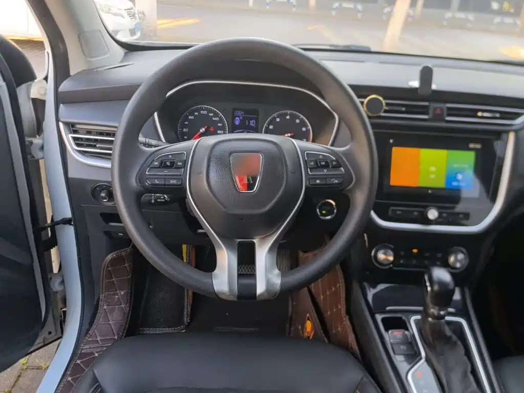 Фото 11 - Roewe RX3
