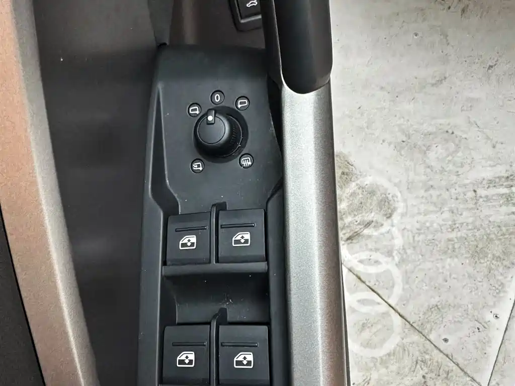 Audi Q3 2021 35 TFSI Fashion Sport фото 16