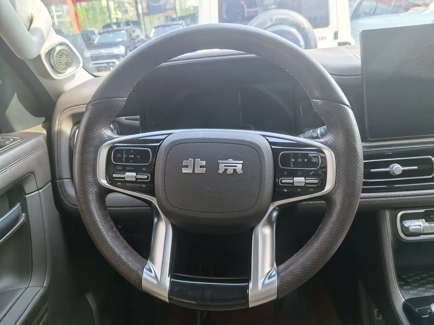 BAIC ORV Beijing Off-Road BJ60 2022 Model 2.0T 11th Edition 5-Seater фото 10