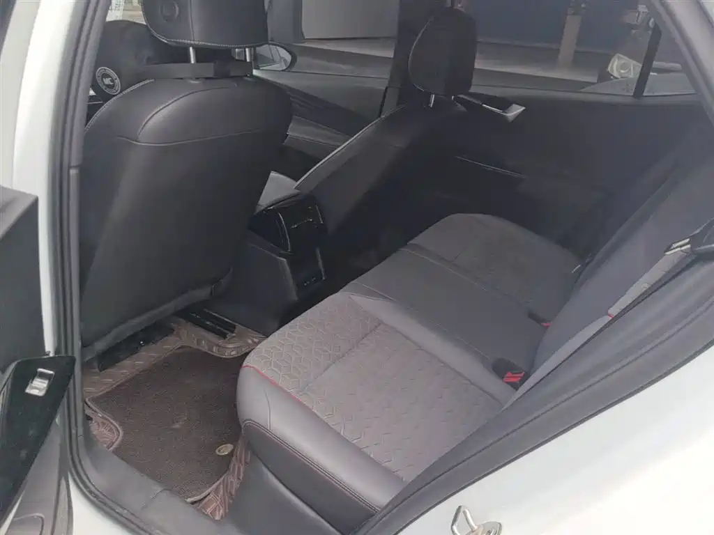 Volkswagen ID.3 2022 Active Pure Intelligent Pure Edition фото 17