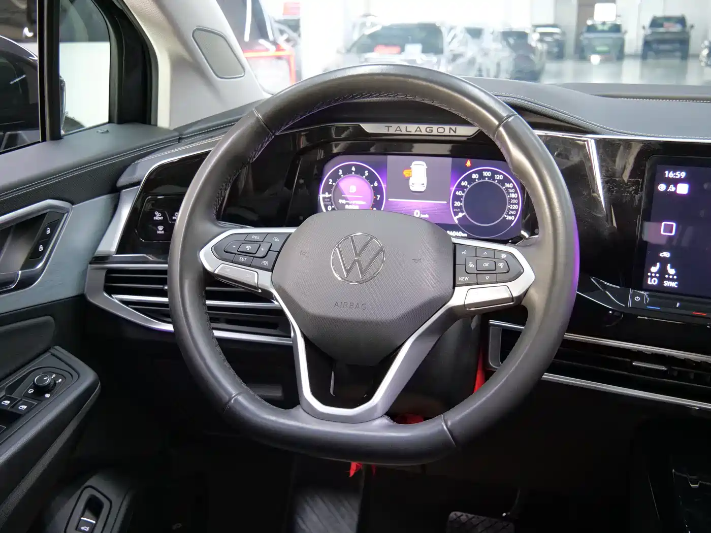 Volkswagen Talagon 2021 380TSI 4WD Luxury Premium Edition Pro фото 14