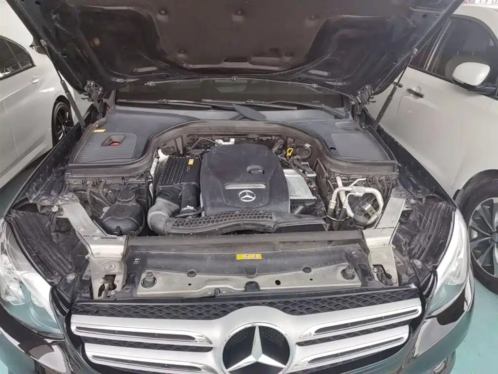 Mercedes-Benz GLC 2016 GLC 300 4MATIC Dynamic фото 20