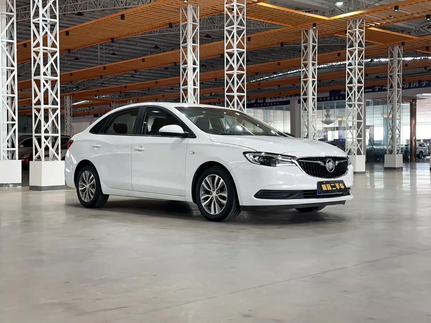 Buick Excelle 2019 18T Auto Connected Elite China VI фото 3