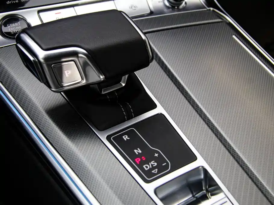 Audi A7 2024 45 TFSI Premium Selection фото 8