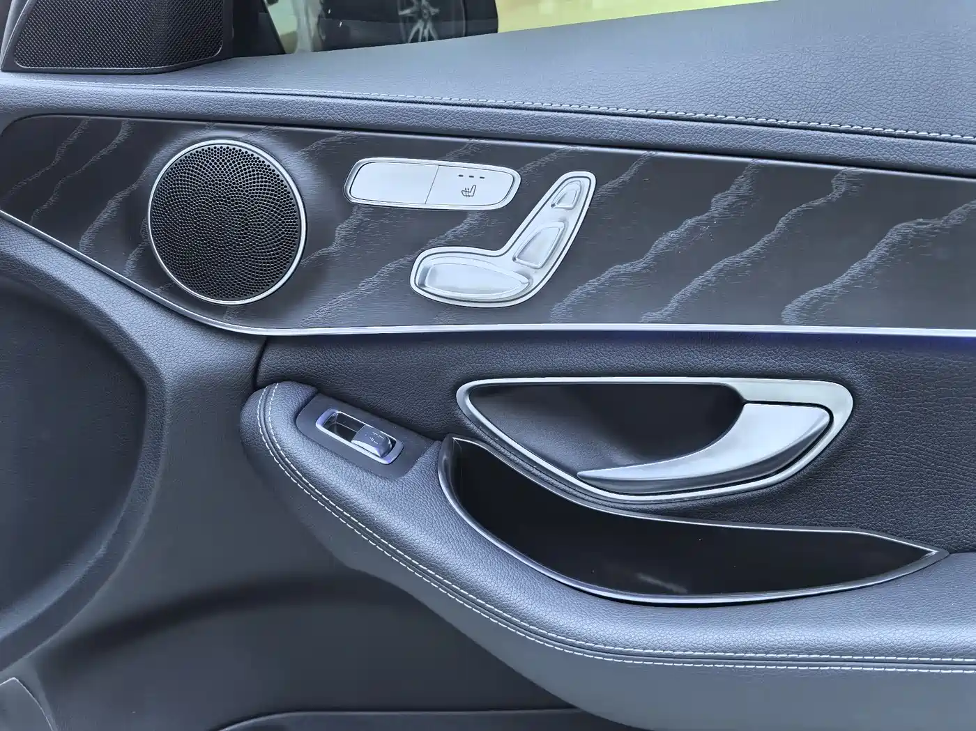 Mercedes-Benz C-Class 2020 C 260 L Sport фото 23