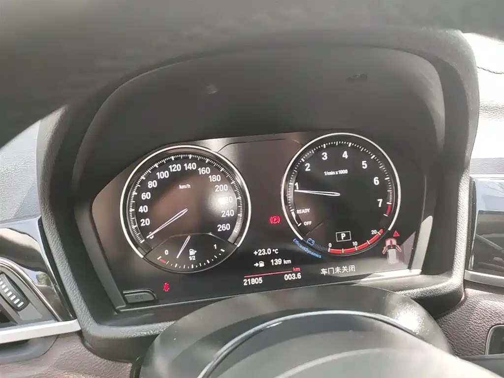 BMW X1 2022 sDrive25Li Leading фото 18