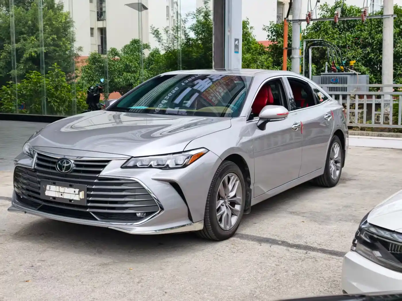 Toyota Avalon 2019 2.0L Luxury Edition (China VI)