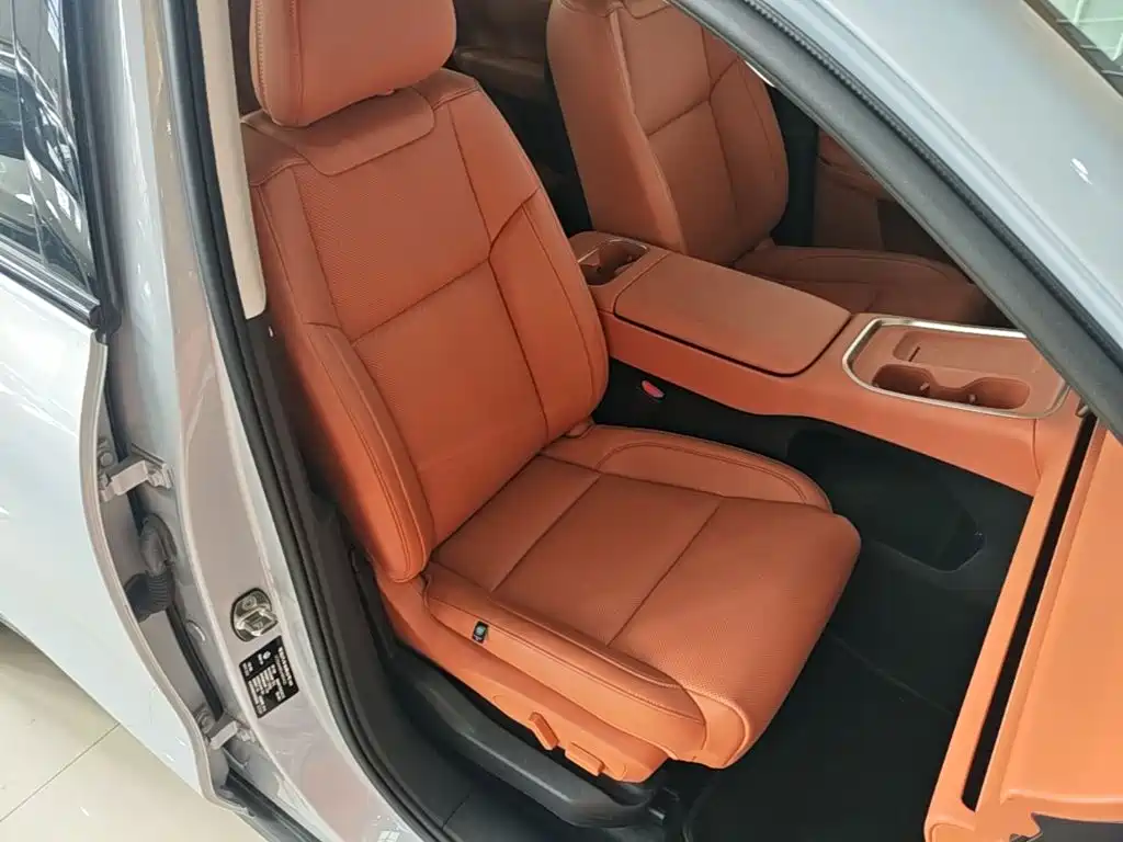 Leapmotor C16 2026 2026 Model Year EREV 280 LiDAR Edition 6-Seater
