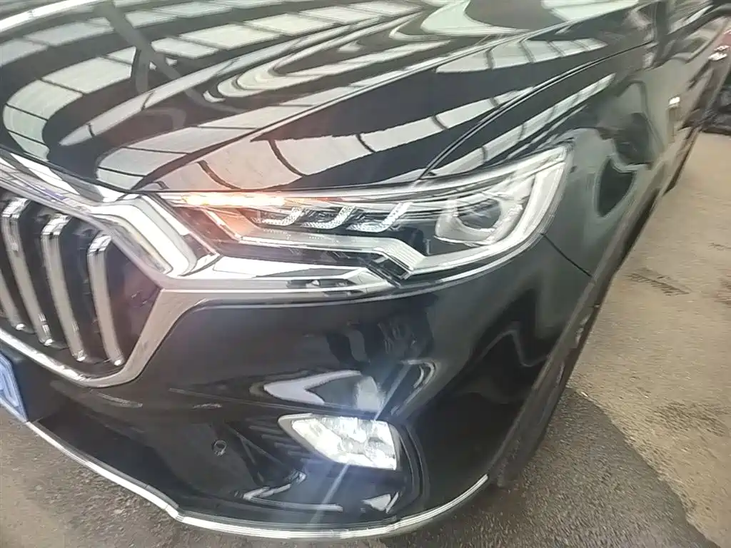 Hongqi HS5 2022 Facelift 2.0T Smart Flag Enjoyment Edition фото 24