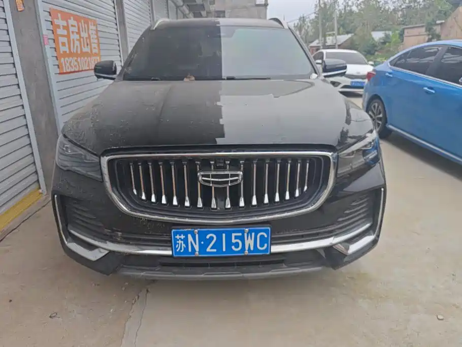 Фото 2 - Geely Monjaro