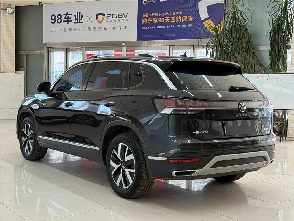 Volkswagen Tayron 2023 280TSI 2WD Luxury Plus Advanced Edition фото 6